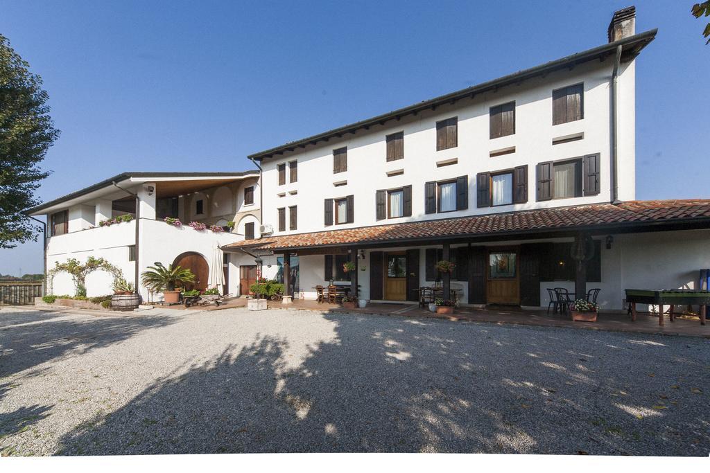 La Pioppa Agriturismo サチーレ エクステリア 写真